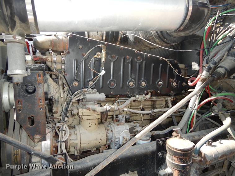 image for item DB8323 1985 Freightliner FLC semi truck