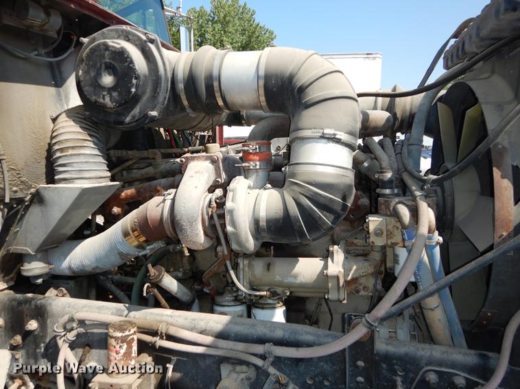 image for item DB8323 1985 Freightliner FLC semi truck