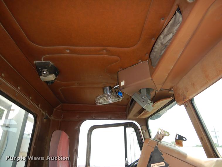 image for item DB8323 1985 Freightliner FLC semi truck