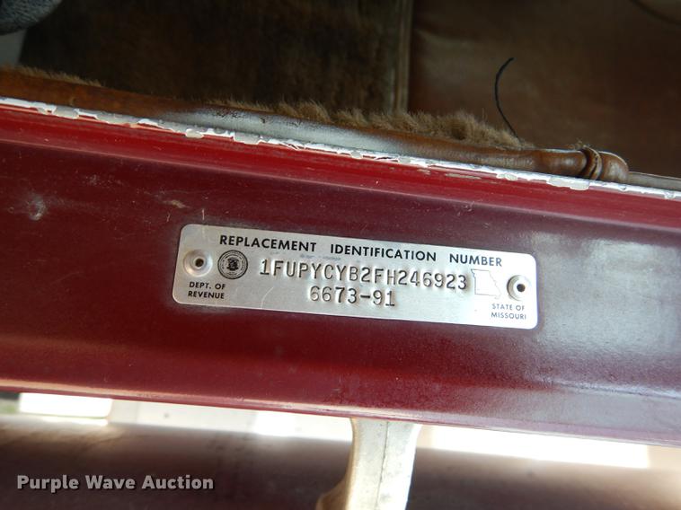 image for item DB8323 1985 Freightliner FLC semi truck