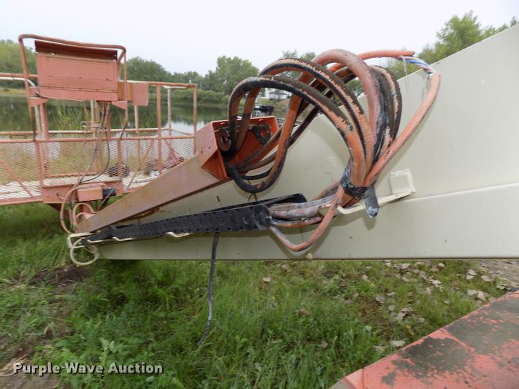 image for item DB8641 1999 JLG 40H boom lift