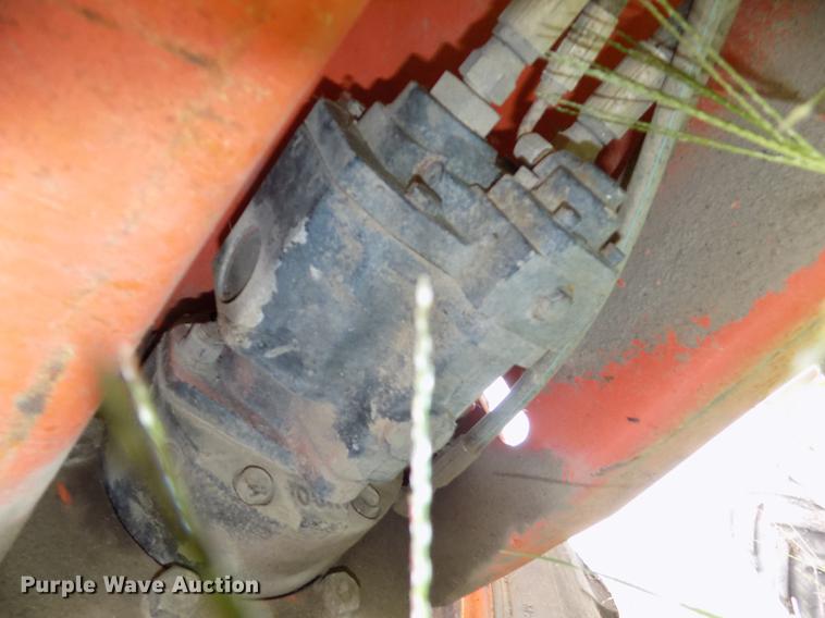 image for item DB8641 1999 JLG 40H boom lift