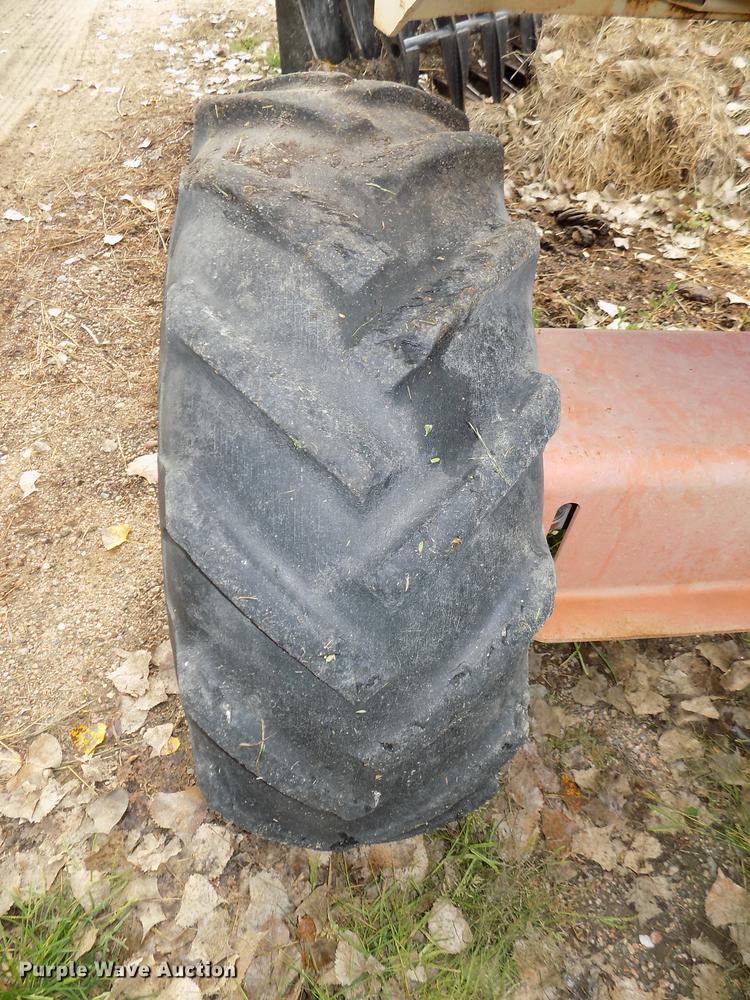 image for item DB8641 1999 JLG 40H boom lift