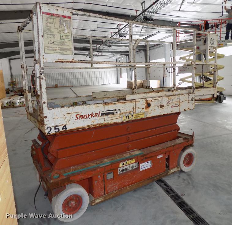 image for item DB8645 Snorkel SL25 scissor lift