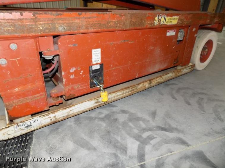 image for item DB8645 Snorkel SL25 scissor lift