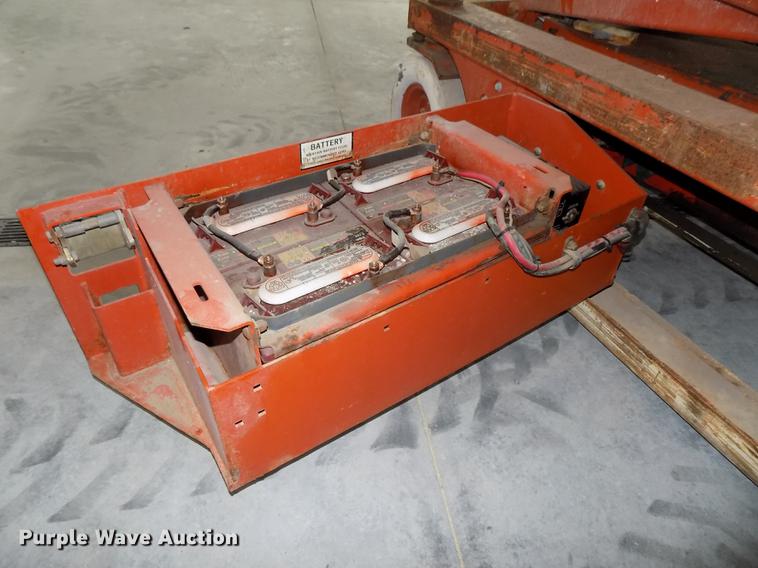 image for item DB8645 Snorkel SL25 scissor lift