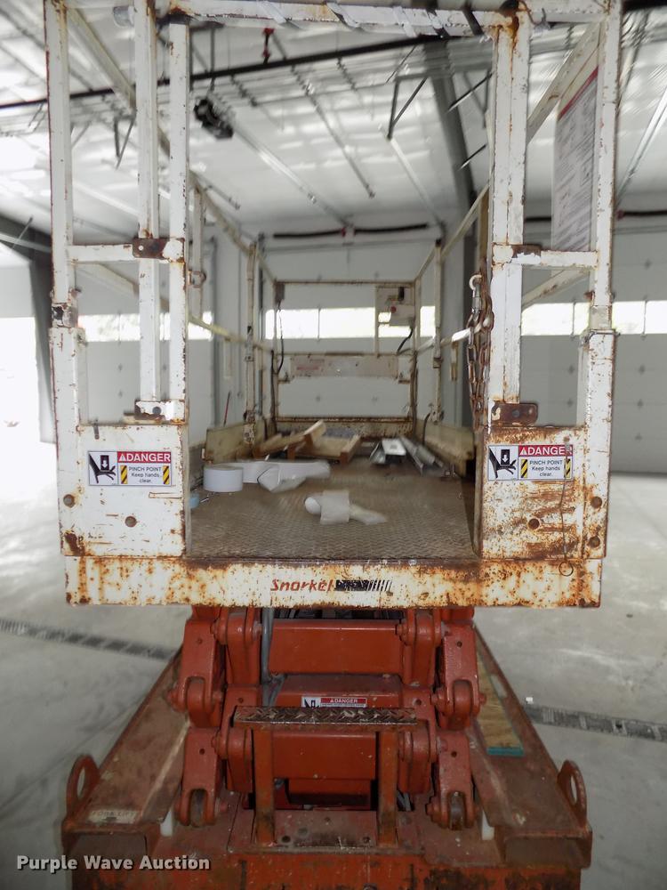 image for item DB8645 Snorkel SL25 scissor lift