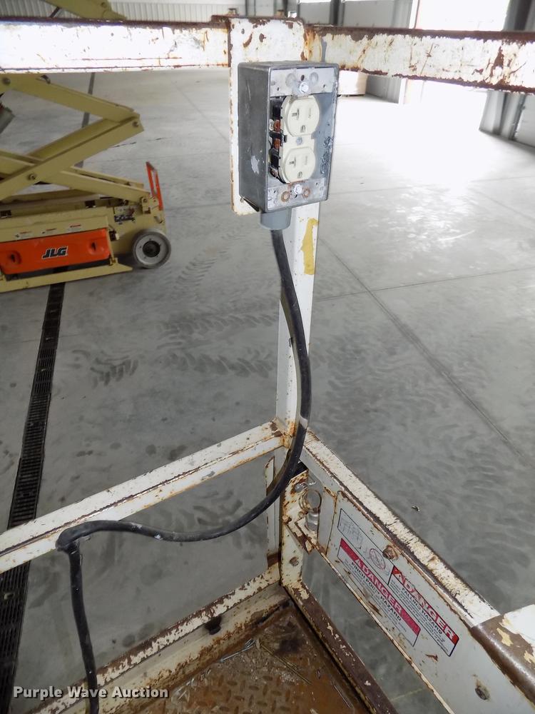 image for item DB8645 Snorkel SL25 scissor lift