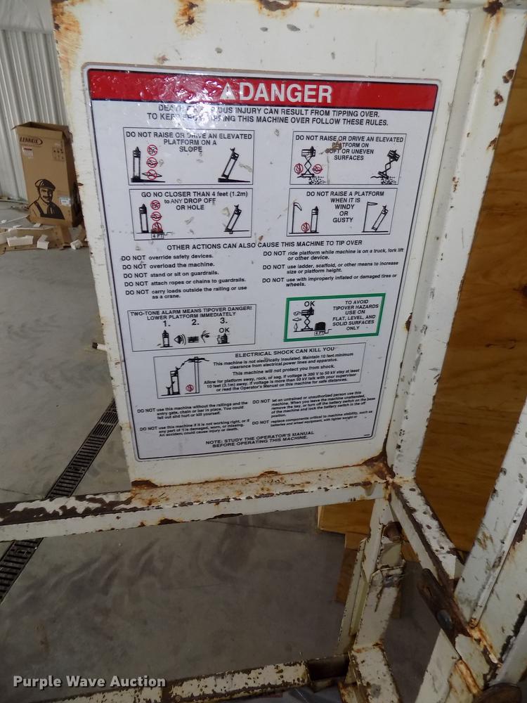 image for item DB8645 Snorkel SL25 scissor lift