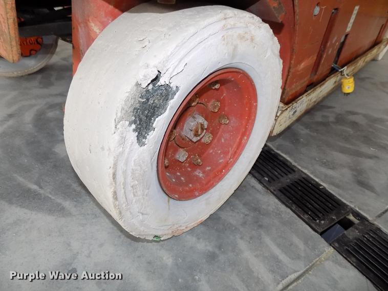 image for item DB8645 Snorkel SL25 scissor lift