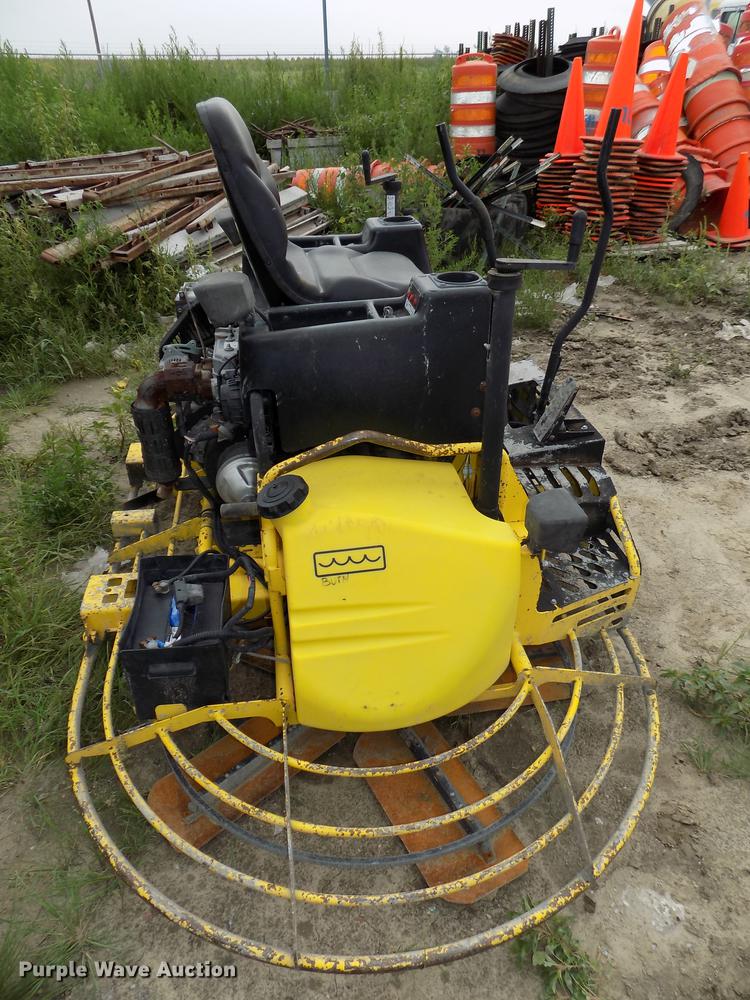 image for item DB8647 Wacker trowel