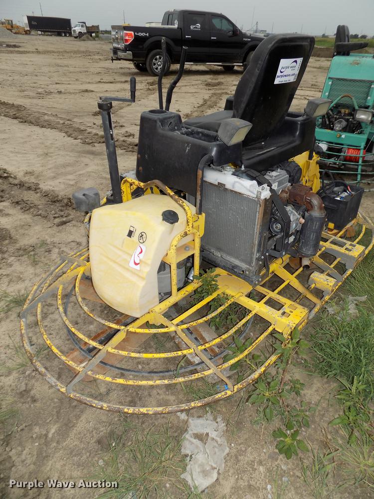 image for item DB8647 Wacker trowel