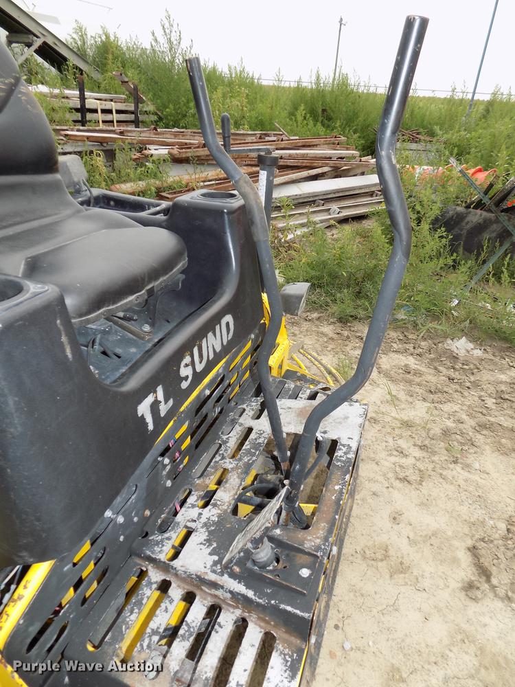 image for item DB8647 Wacker trowel