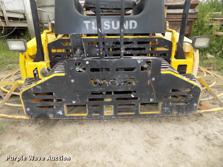 image for item DB8647 Wacker trowel