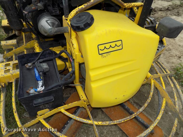 image for item DB8647 Wacker trowel