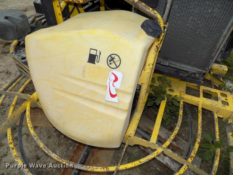 image for item DB8647 Wacker trowel