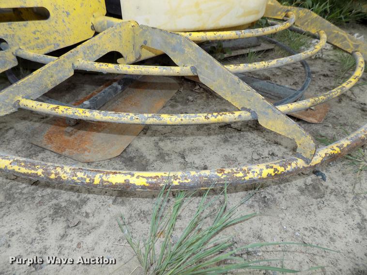 image for item DB8647 Wacker trowel