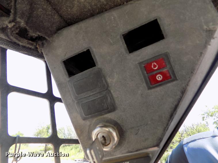 image for item DB9147 1998 Bobcat 751 skid steer