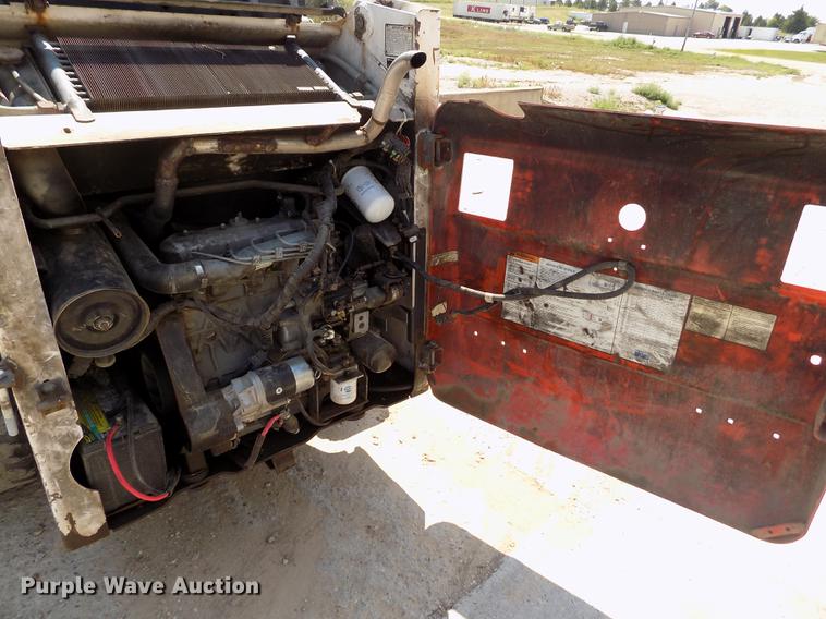 image for item DB9147 1998 Bobcat 751 skid steer