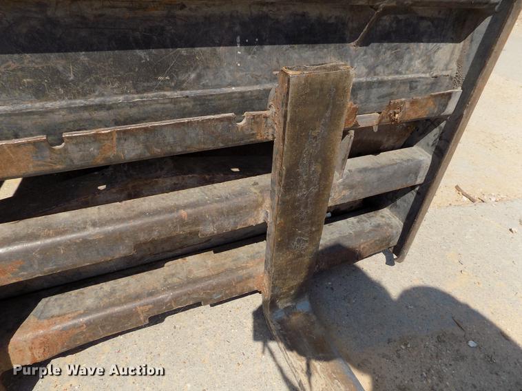 image for item DB9147 1998 Bobcat 751 skid steer