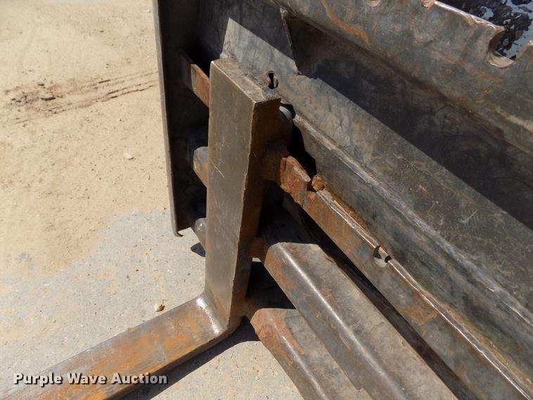 image for item DB9147 1998 Bobcat 751 skid steer