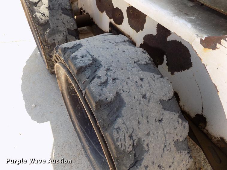 image for item DB9147 1998 Bobcat 751 skid steer