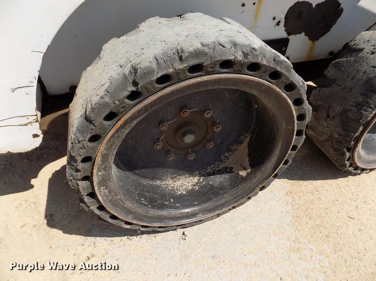 image for item DB9147 1998 Bobcat 751 skid steer