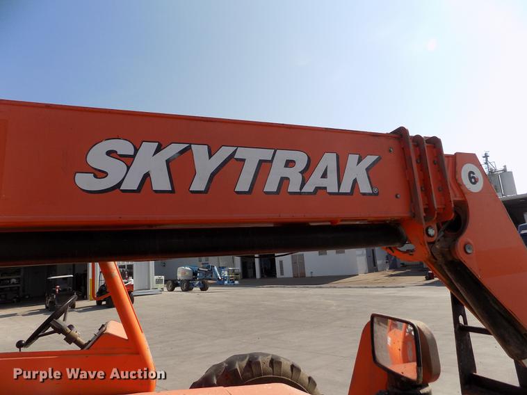 image for item DB9181 2008 SkyTrak 6042 telehandler