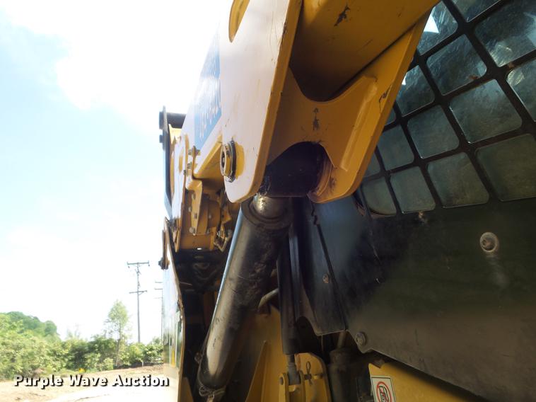 image for item DC7277 2015 Caterpillar 259D skid steer