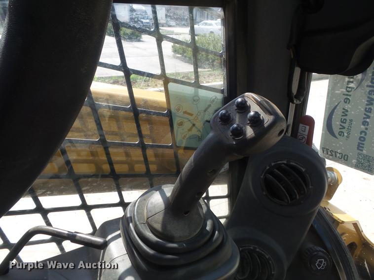 image for item DC7277 2015 Caterpillar 259D skid steer