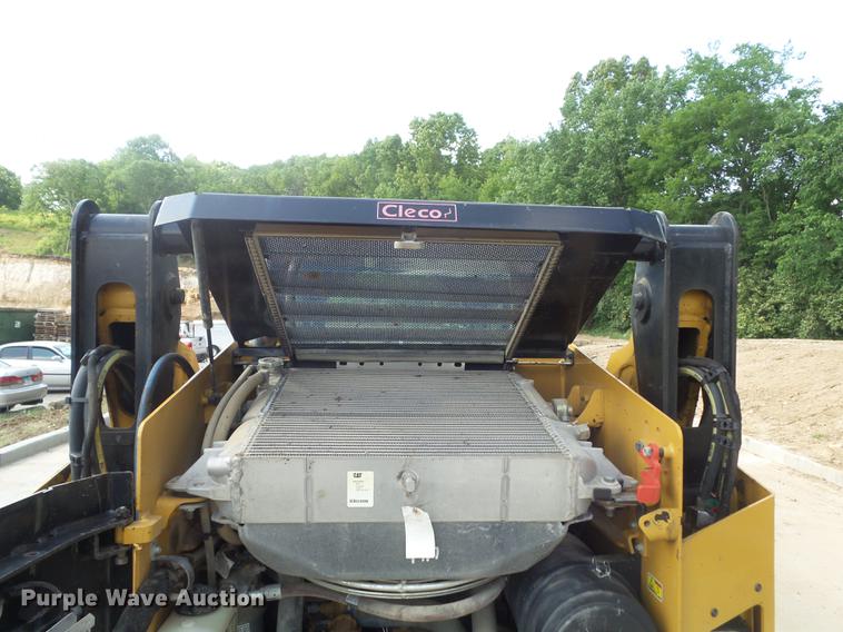 image for item DC7277 2015 Caterpillar 259D skid steer