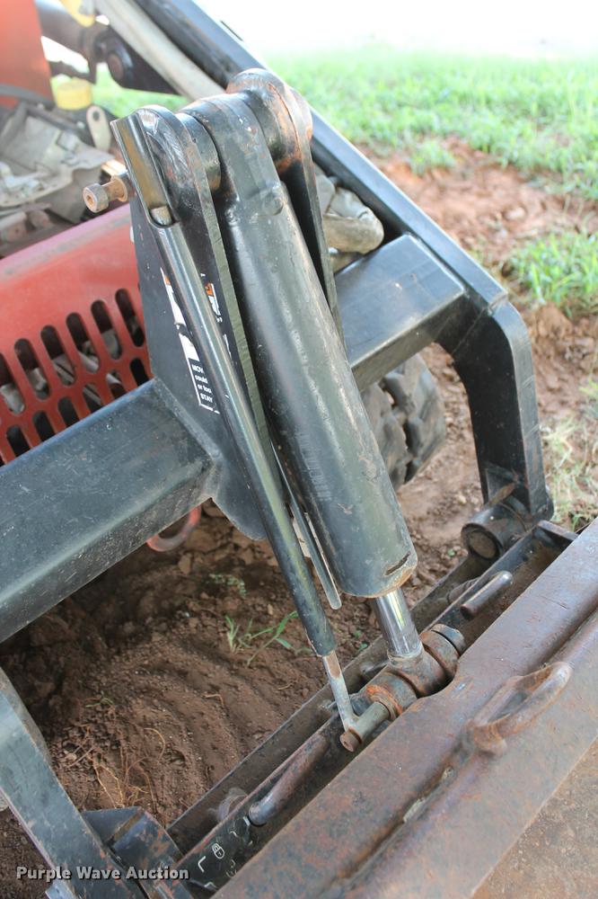 image for item DD5309 2007 Ditch Witch SK500 compact utility loader