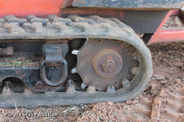 image for item DD5309 2007 Ditch Witch SK500 compact utility loader