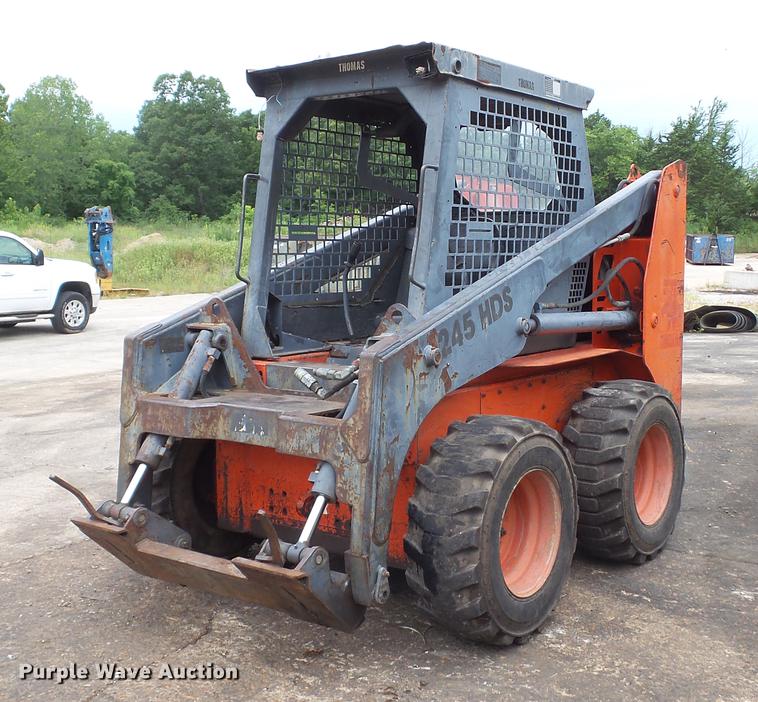 image for item DD7305 1999 Thomas T-245 skid steer