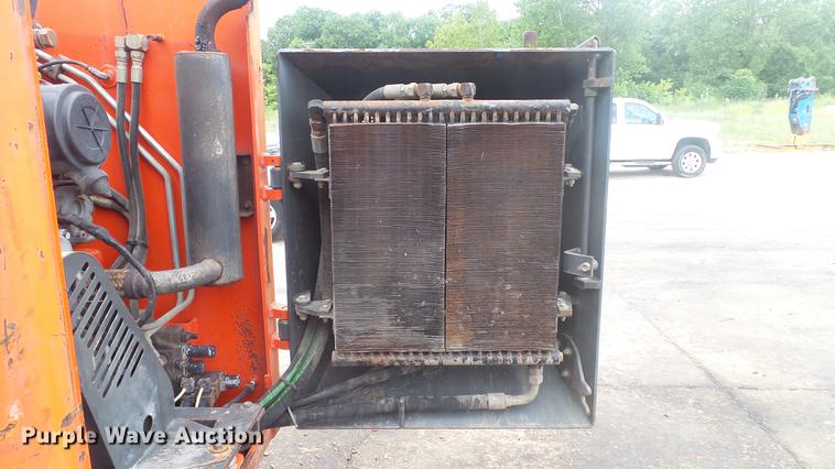 image for item DD7305 1999 Thomas T-245 skid steer