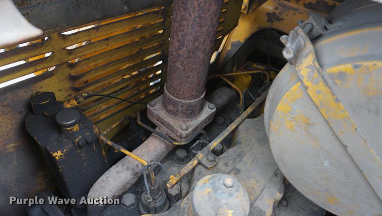 image for item DD7893 1968 Caterpillar 951B track loader