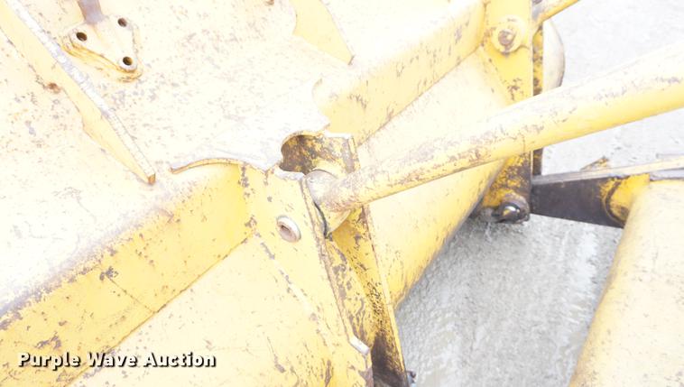 image for item DD7893 1968 Caterpillar 951B track loader