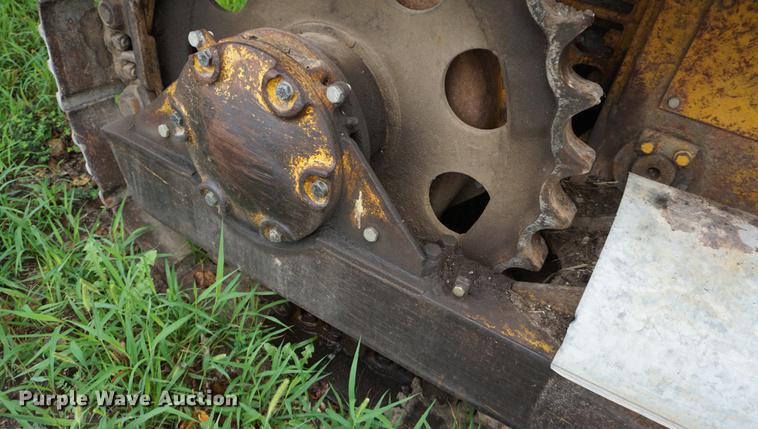 image for item DD7893 1968 Caterpillar 951B track loader