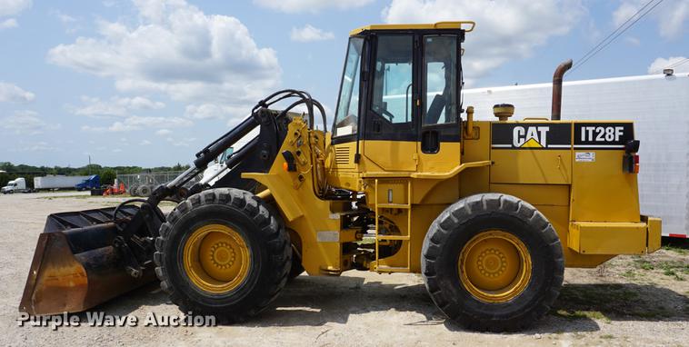 image for item DD7905 1993 Caterpillar IT28F wheel loader