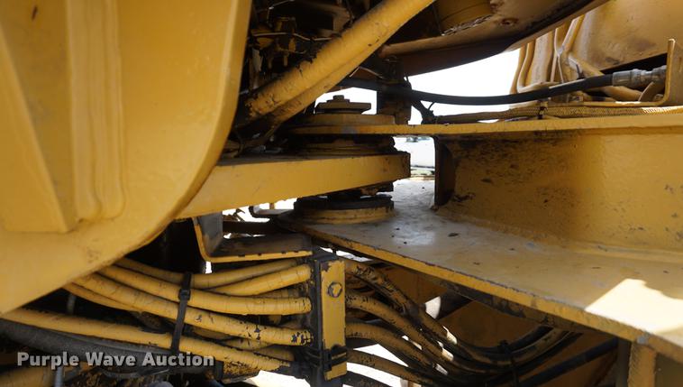 image for item DD7905 1993 Caterpillar IT28F wheel loader