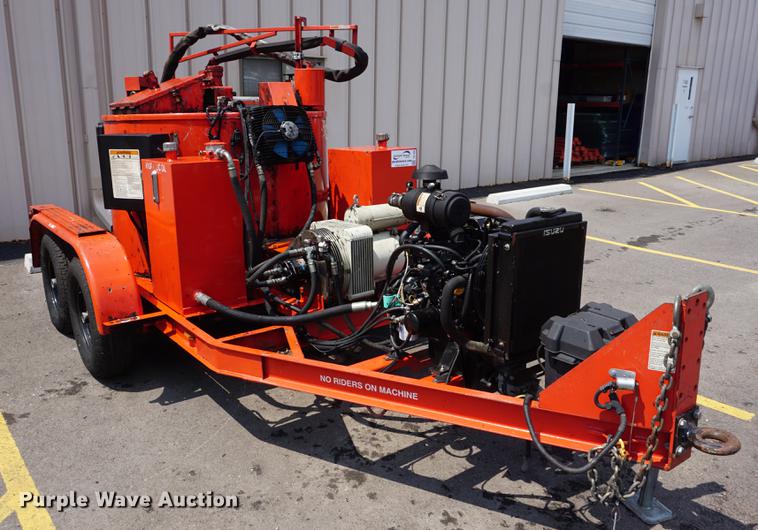 image for item DD7906 2011 Crafco SS250DC crack sealer