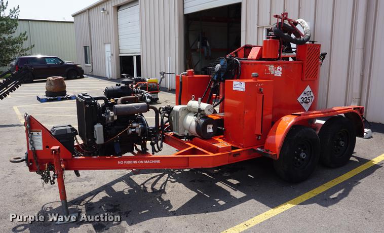 image for item DD7906 2011 Crafco SS250DC crack sealer