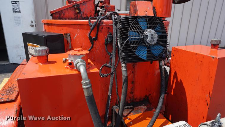 image for item DD7906 2011 Crafco SS250DC crack sealer