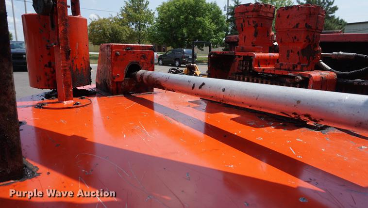 image for item DD7906 2011 Crafco SS250DC crack sealer