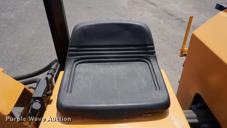 image for item DD7908 Case Maxi Sneaker Series C cable plow