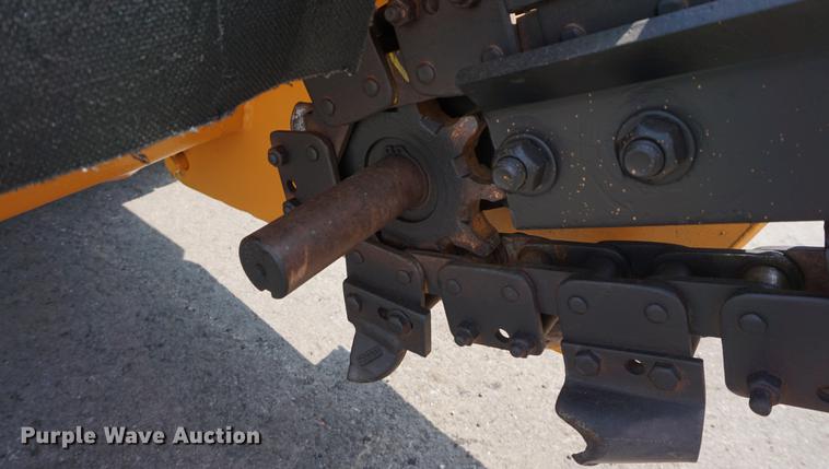 image for item DD7908 Case Maxi Sneaker Series C cable plow