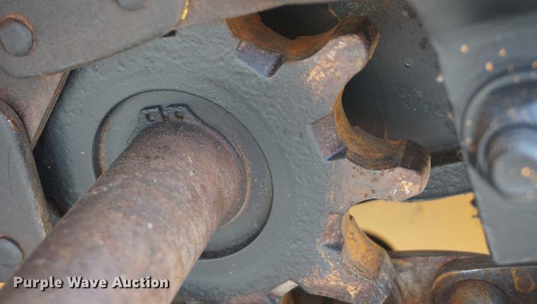 image for item DD7908 Case Maxi Sneaker Series C cable plow