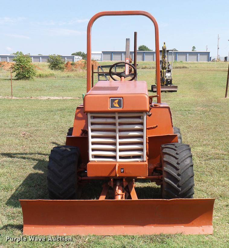image for item DD8365 1994 Ditch Witch 3610D trencher