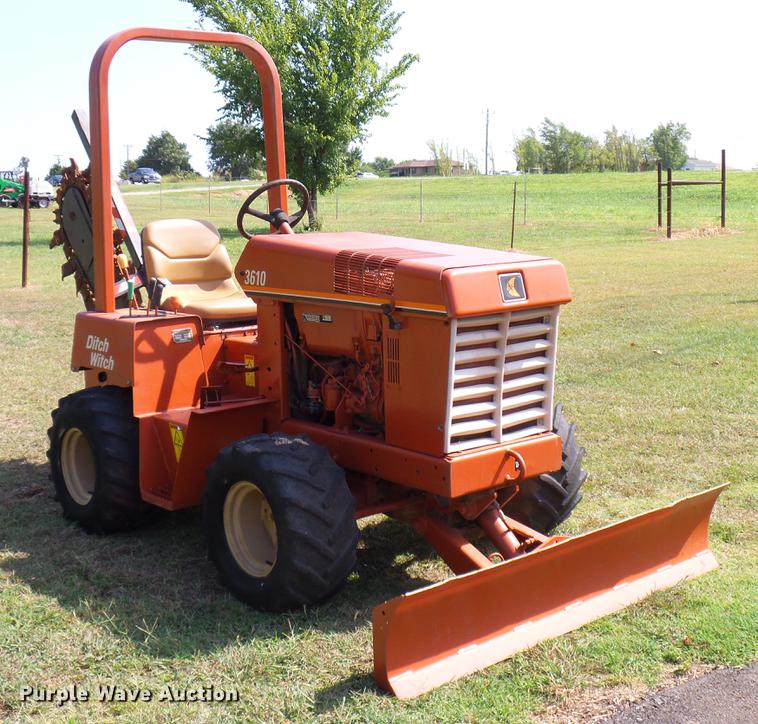 image for item DD8365 1994 Ditch Witch 3610D trencher