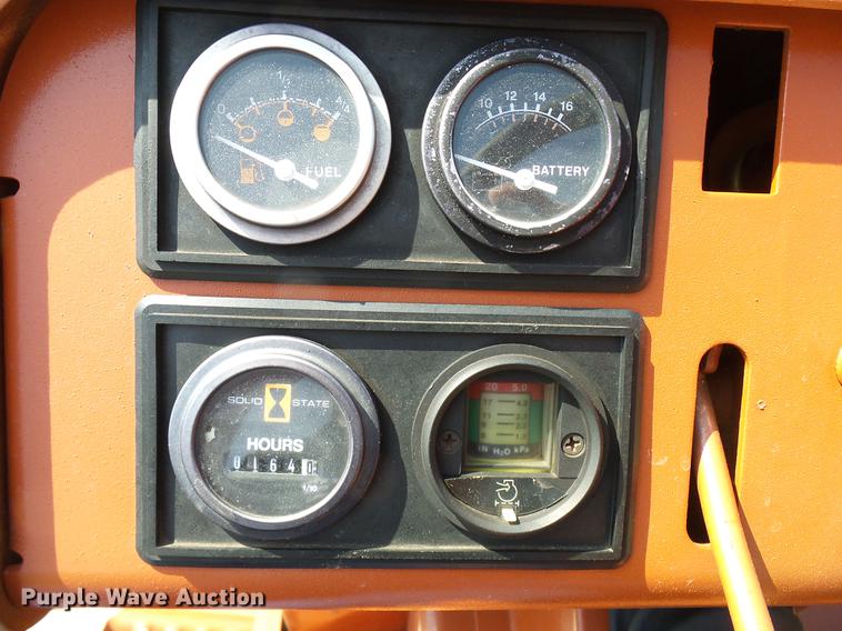 image for item DD8365 1994 Ditch Witch 3610D trencher